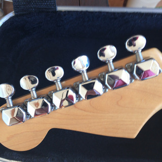 フェンダーストラトサンバーストになります値引きしました フェンダーストラトサンバーストになります値引きしました