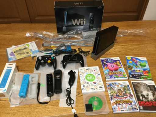 Wii 付属品多数　希少なソフトもセットで！