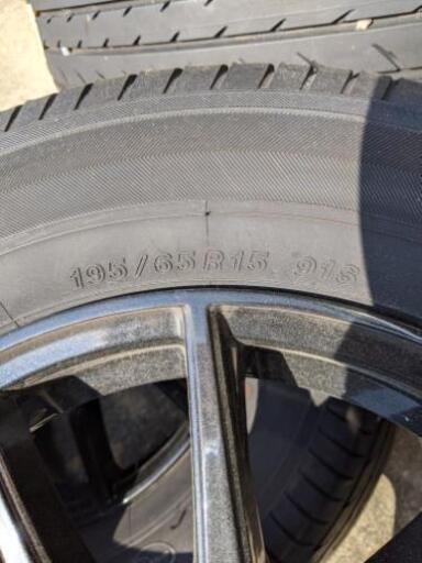 タイヤ　YOKOHAMA　BluEarthE52 2018年製　195/65R15 91S