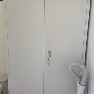 書類倉庫