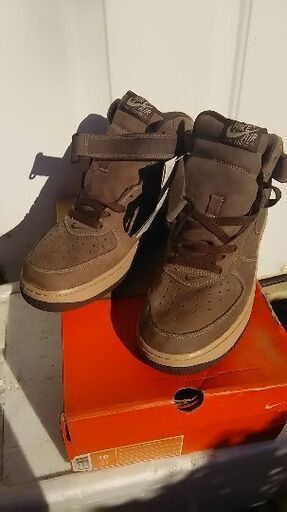 ナイキ　エアフォースワン プレミアム28cm Nike  AIRFORCE1 MID PREMIUM 28m