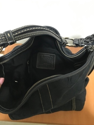 coachショルダーバッグ