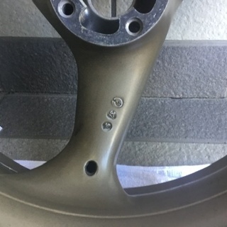 ドゥカティ916純正初期型リアーホイール(17-6:00)