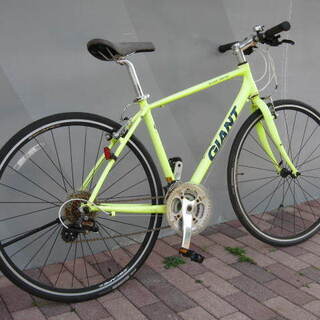 GIANT ESCAPE R3　 ジャイアント エスケープ R3　クロスバイク　管理NO20200318-5