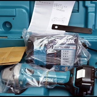未使用 マキタ 18V 3.0Ah GA402DRF 100mm ディスクグラインダ 3Ah