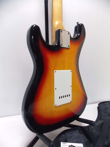 ★☆送料無料 ケース/ストラップ付き！「SELDER」エレキギター☆★ 送料無料 ケース/ストラップ付き！「SELDER」エレキギター