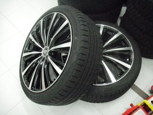 割引購入 225/40R19 4本セット 夏タイヤ アルミ:PMパフォーマンス 苫小牧西店 タイヤ:KINFOREST タイヤ、ホイール