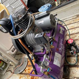 YOSHIDA ウィスパー アネスト岩田 レシプロコンプレッサー Y-11 TLP07-7YX 100V60Hz 動作良好 YOSHIDA ウィスパー アネスト岩田 レシプロコンプレッサー Y-11 TLP07