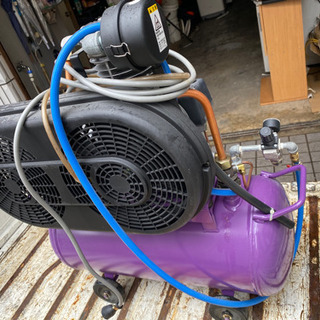 YOSHIDA ウィスパー アネスト岩田 レシプロコンプレッサー Y-11 TLP07