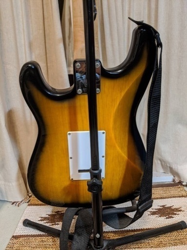 エレキギター mavis MODEL MST-201