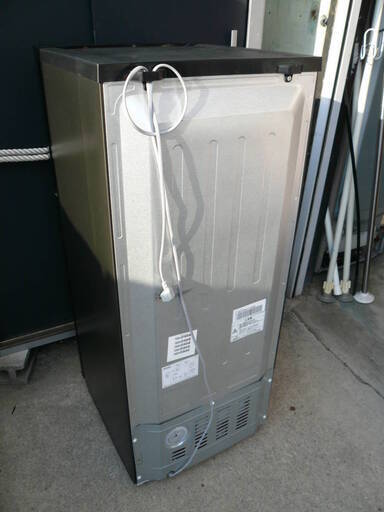 2018年製 ハイアール 121L 2ドア冷凍冷蔵庫 ブラック JR-N121A