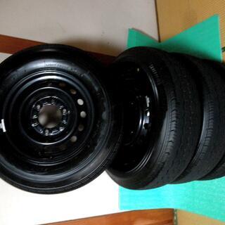 最終値下げ・ハイエース・レジアスエース 納車外しタイヤ