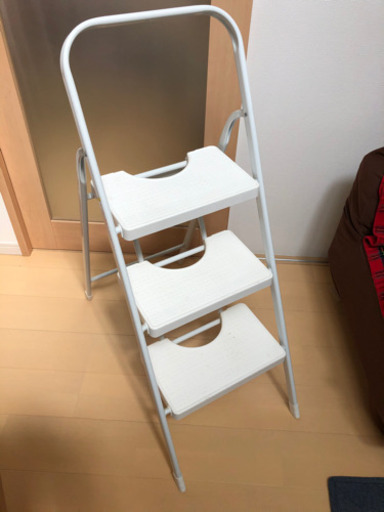ベルメゾンオシャレ三段脚立椅子にも使えます モカモカ 守口のその他の中古あげます 譲ります ジモティーで不用品の処分 ベルメゾンオシャレ三段脚立椅子にも使えます モカモカ 守口のその他の中古あげます 譲ります ジモティーで不用品の処分