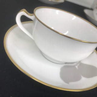 【店舗同時販売中｜値下げしました！】大倉陶園　金蝕バラシリーズ　カップ&ソーサー6客set　問合わせ番号：102-023292-002【店頭ご来店購入限定】