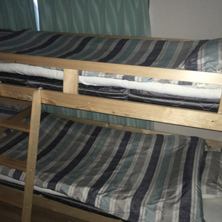 二段ベッド　布団付き