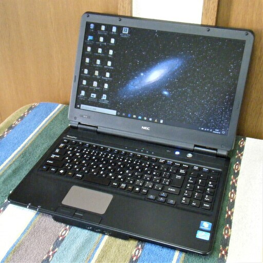 15.6型/動作良♪/高性能Core i5/光速☆彡SSD128GB♪/メモリ4GB/MS Office2016✎/DVDSマルチ(コピー可)/HDMI/すぐ繋がるWi-Fi/すぐ使えるWindows10 メディア作成ツール付/点検整備清掃済み/ NEC VersaPro