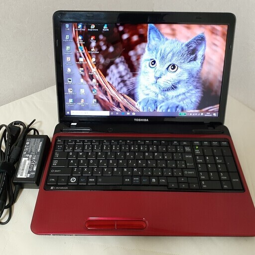 【取引中】　☆corei5＋SSDで快適☆　TOSHIBA　dynabook　15インチ　モデナレッド　Windows10