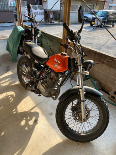 個人☆初出品☆かなり安め！FTR223 スカチューン　自賠責あり