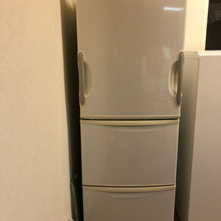 【中古品　0円】SHARP冷蔵庫、345Ｌ、3ドア、左右両開き扉...