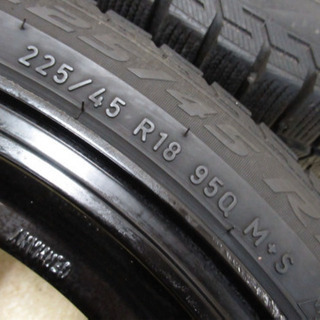 MOTEC 8J-18インチ off+48 pcd112・120/5H(マルチ) PIRELLI ICE