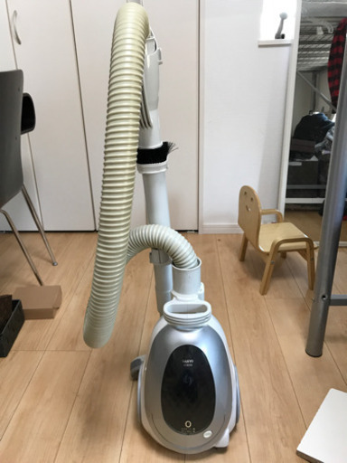 サンヨー　掃除機