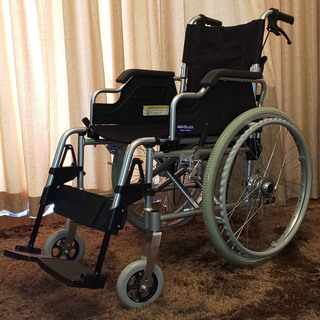 軽量コンパクトな多機能アルミ車椅子 ジュン 八王子のその他の中古あげます 譲ります ジモティーで不用品の処分 軽量コンパクトな多機能アルミ車椅子 ジュン 八王子のその他の中古あげます 譲ります ジモティーで不用品の処分