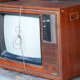 1980年製品　日立　ブラウン管テレビ　水槽台