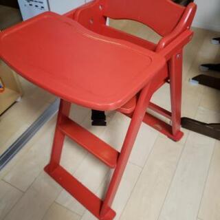 子供椅子　ハイチェア　赤い椅子　