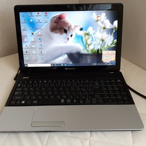 【連絡中】　Gateway　Wi-Fi　webカメラ　マルチ　SSD搭載　１５インチ　Windows10
