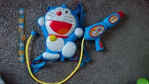 ドラえもん 水鉄砲 オモチャ Panda 登戸のおもちゃ 水遊び の中古あげます 譲ります ジモティーで不用品の処分