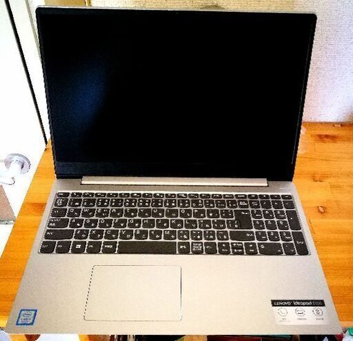 ノートパソコン lenovo 330s  15ikb