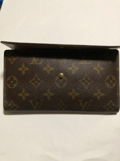 LV  ルイヴィトンの　三つ折り　財布(商談中)