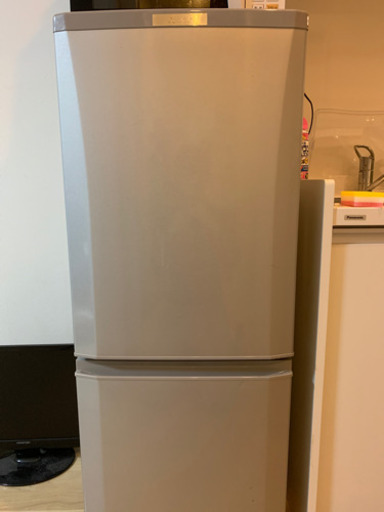 安いそれに目立つ 受付終了　三菱電機 2016年製 冷蔵庫　MR-P15ZS 冷蔵庫