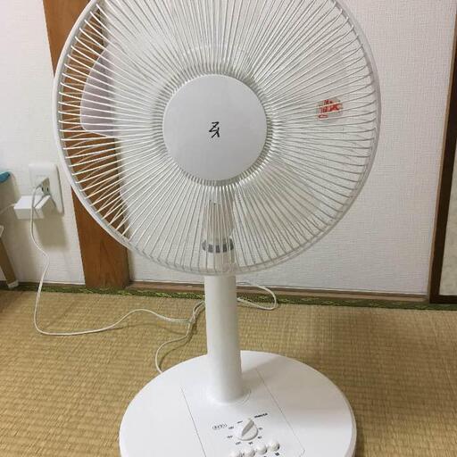 YAMAZEN 扇風機 YLT-AG301(W)　2017年