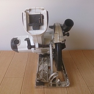 マキタ　充電式マルノコ　HS630D　本体のみ