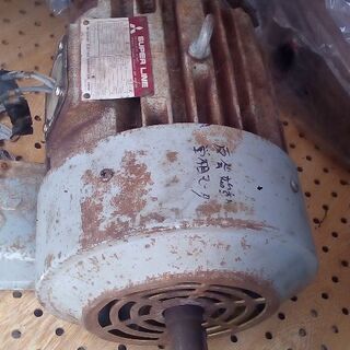 1.5kw100ボルト200ボルトモーター2万円売り発電機？