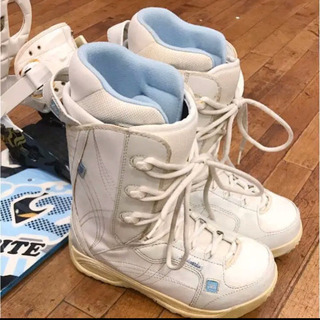 K2スノーボードセット (ブーツ:25㎝　板:146㎝)