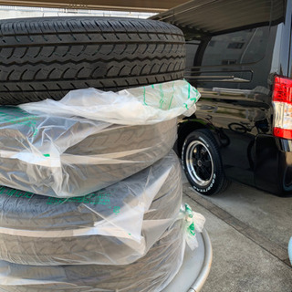 キャラバン　新車納車後タイヤホイール取り外し4本セット