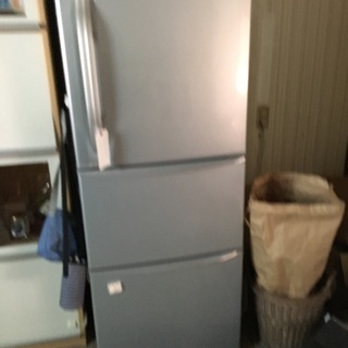 冷蔵庫2009年式