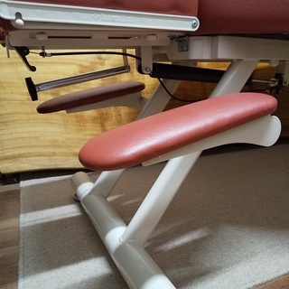 美品　マッサージベッド（高田ベッド）