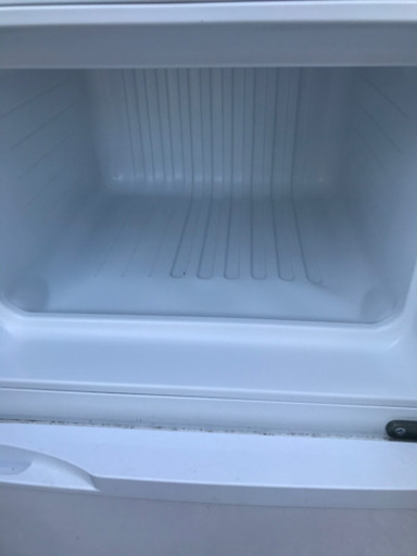 2015年製　配送無料！！ハイアール　冷蔵庫　綺麗です！