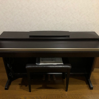 ヤマハピアノ　YDP151