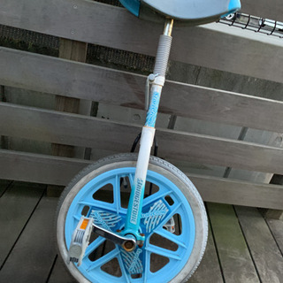 水色の一輪車