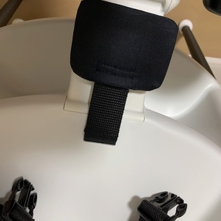 ベビージョルン ハイチェア ハーネス付き