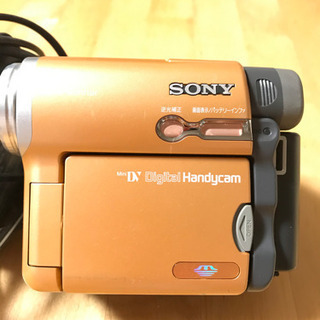 譲り先決定　中古　デジタルビデオカメラ　SONY DCR-TRV22K