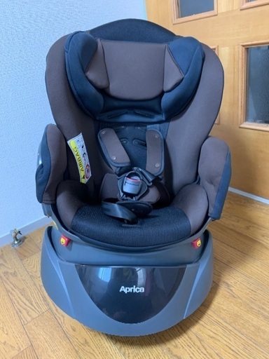 値下げ★美品★一度だけ使用しました。A型ベビーカーも付けます。