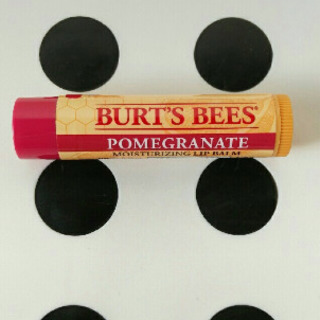 新品　色付きオーガニックリップクリーム　Burt's Bees ...