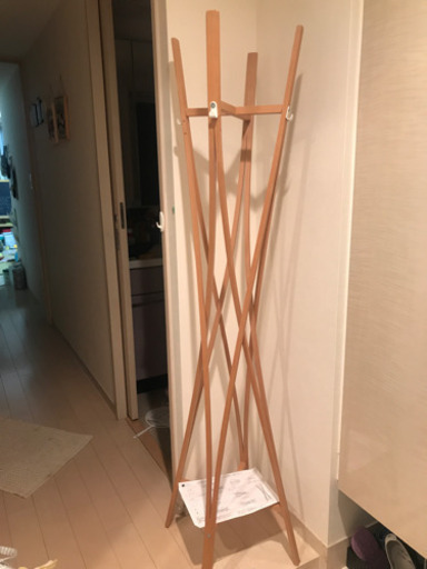 アクタス オシャレな木製のコート掛け ハンガーラック www.franchiseko.com