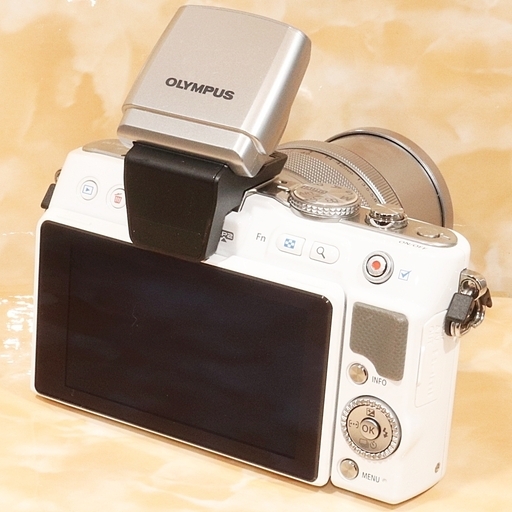 ★極上美品＆WifiSDカードスマホ転送★オリンパス E-PL3 レンズキット ☆極上美品＆WifiSDカードスマホ転送☆オリンパス E-PL3 レンズキット