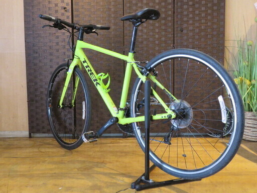 ■TREK 7.4 FX トレック 2016年モデル 44.5cmサイズ ライムイエロー 27速 アルミフレーム クロスバイク 美品! 自転車 札幌発 TREKのクロスバイク「7.4 FX」に2016年モデル登場 – CyclingEX CLASSIC